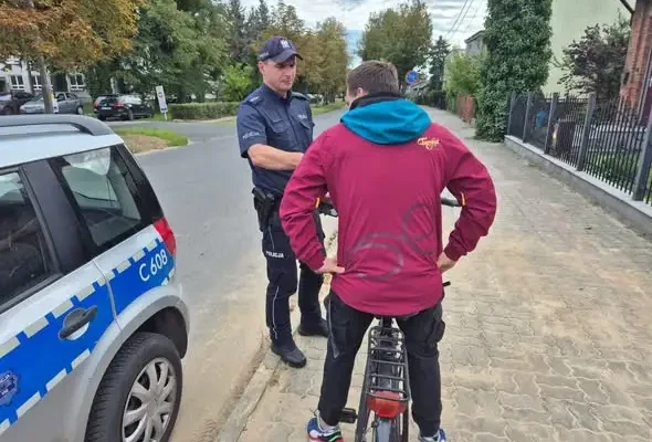 Policja w Aleksandrowie Kujawskim podsumowała akcję „Stop brawurowej jeździe na rowerze i hulajnodze”