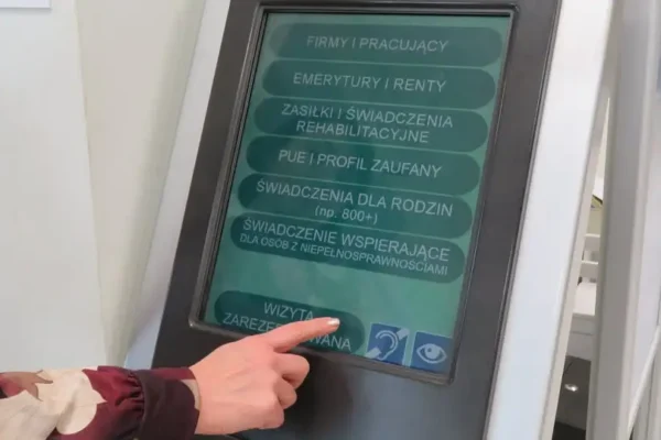 ZUS: rezerwacja wizyty zamiast stania w kolejce