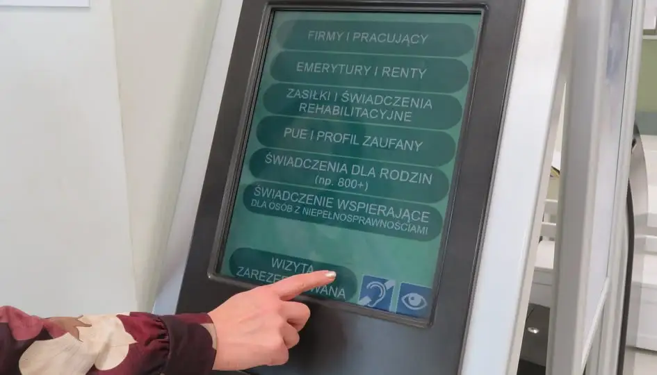 ZUS: rezerwacja wizyty zamiast stania w kolejce