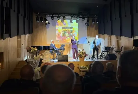 Koncert Zaduszny w Konecku – muzyka i pamięć o nieobecnych