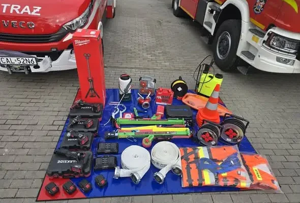 OSP Zakrzewo wzbogaciła się o nowy sprzęt wart 18 tys. zł
