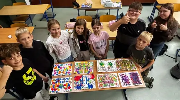 Kleksografia w praktyce – kreatywna lekcja języka polskiego w klasie IV