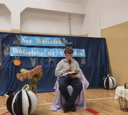 Noc Bibliotek 2026 w Nieszawie – uczniowie bawili się w dwóch bibliotekach