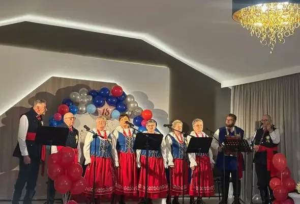 Chór Retro z Zakrzewa na Przeglądzie Zespołów Ludowych w Dobrem